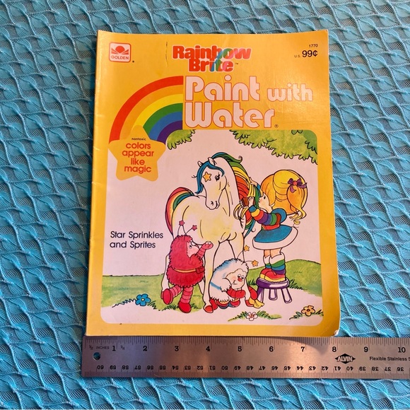 1983/84 Rainbow Brite Color book/Card - Picture 2 of 16